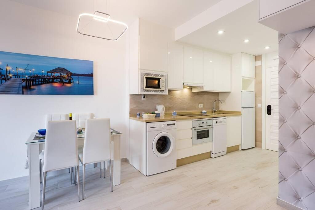 Sol Apartment - C&G Benal Beach Benalmadena Ngoại thất bức ảnh