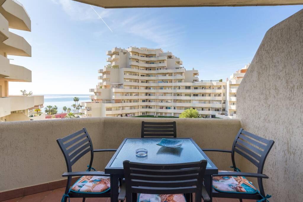 Sol Apartment - C&G Benal Beach Benalmadena Ngoại thất bức ảnh