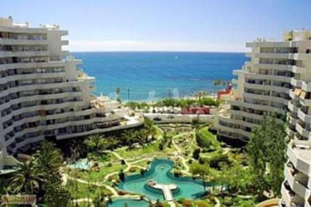 Sol Apartment - C&G Benal Beach Benalmadena Ngoại thất bức ảnh